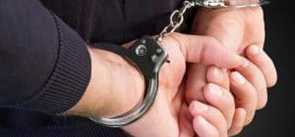 Napao i vrijeđao policijske službenike