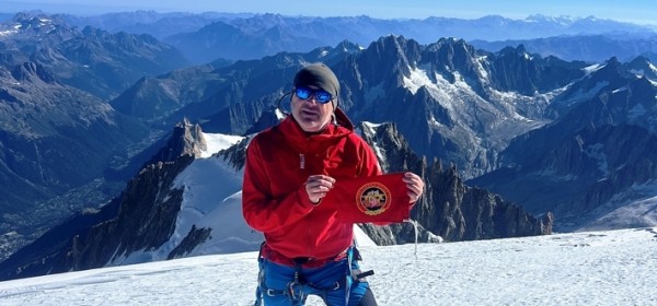 Nadnarednik Pešić osvoji Mont Blanc