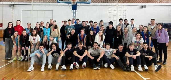 Održano županijsko srednjoškolsko natjecanje u košarci