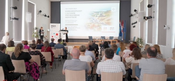 Većim ulaganjima u obujam i produktivnost ojačati hrvatsku poljoprivredu