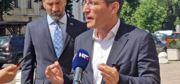 Voda u Otočcu zagađenija PFAS-om od vode u Gospiću