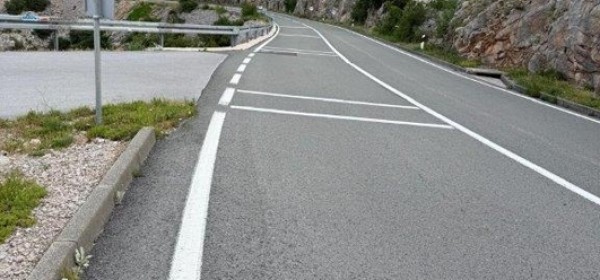 Zajedničkim aktivnostima PU ličko-senjske i Hrvatskih cesta do sigurnijih cesta za motocikliste