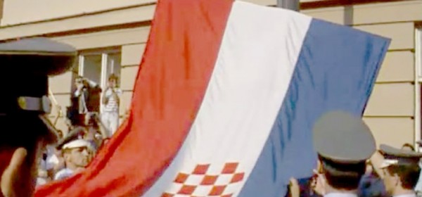 Da se prisjetimo – na današnji dan podignut hrvatski barjak pred Hrvatskim saborom