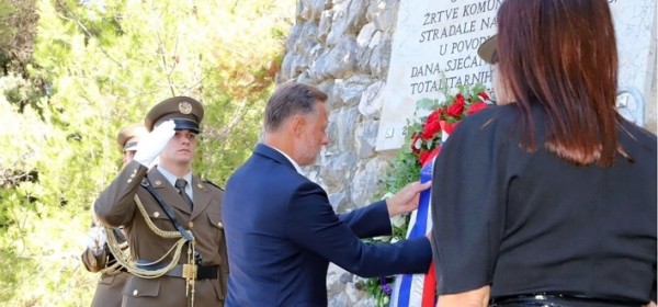 Goli otok je jedan od simbola zla komunističke Jugoslavije
