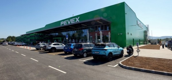 PEVEX otvorio prodajni centar u Gospiću