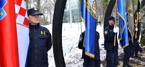 35 godina od Krvavog Uskrsa 