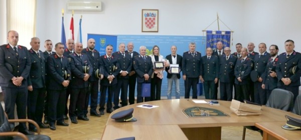 Župan Petry primio predstavnike vatrogastva LSŽ