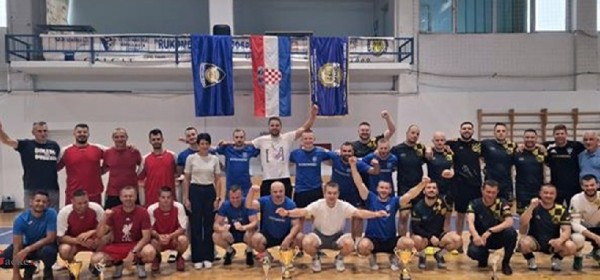 Održan tradicionalni malonogometni turnir PU ličko-senjske