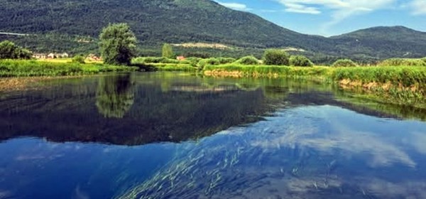 Igre s rijekom Gackom su u punom zamahu