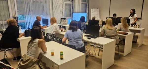 Vizualna komunikacija u fokusu radionice u Otočcu