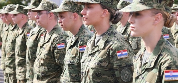 Ročnici trećeg naraštaja na TVO-u ponosno prisegnuli Domovini
