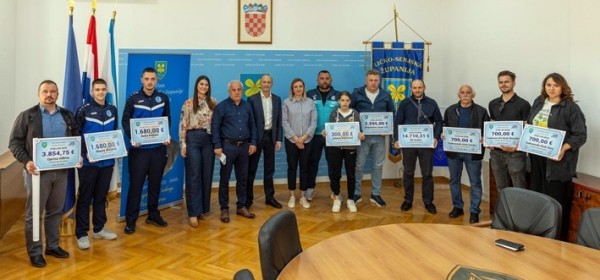 Dodijeljeni čekovi športskim klubovima, športašima i ustanovama  iz LSŽ