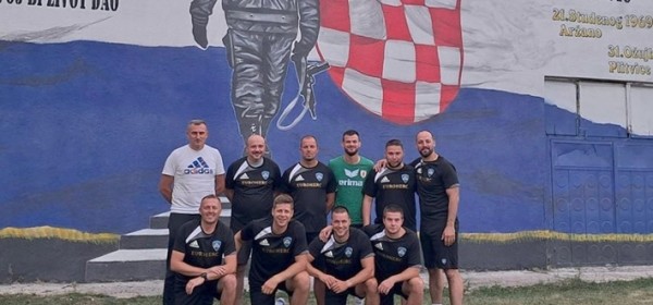 Ekipa PU ličko-senjske osvojila 3. mjesto na malonogometnom turniru 'Josip Jović'