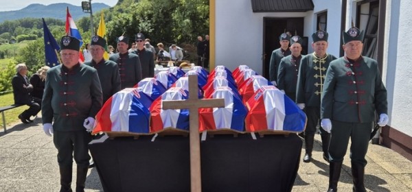 Kod Novog Marofa održan zajednički ukop 36 žrtava iz Drugog svjetskog rata i poraća