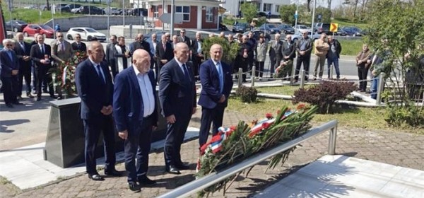 Ministar Medved otvorio spomen-sobu 115. brigade Zrinski HVO-a u Tuzli