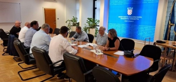 Održan sastanak s predstavnicima Hrvatskog saveza uzgajivača ovaca i koza