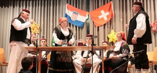 Kontakt Hrvata iz Švicarske sa domovinom
