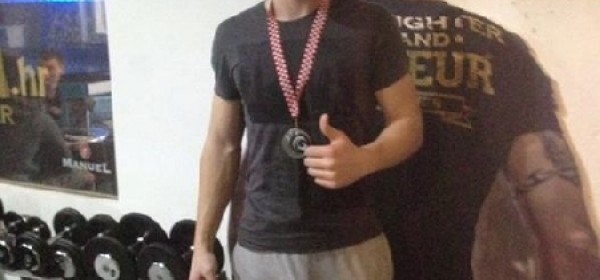 Mario Lončar osvojio srebro na Državnom prvenstvu RH u obaranju ruke