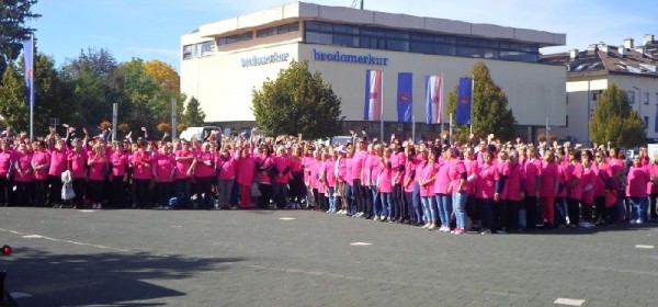 700 hrabrih žena za ružičastu vrpcu