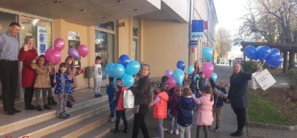 Svjetski dan štednje - djeca posjetila banku 