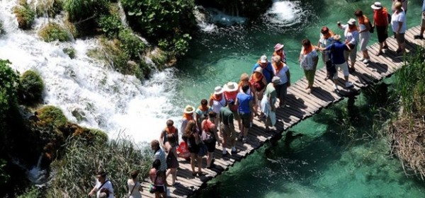 Impresivni turistički rezultati na području TZ općine P. Jezera