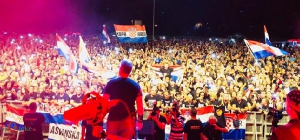 ‘THOMPSON USRED USTAŠKOG LOGORA’: Pilsel je ovom objavom i fotografijom raspalio Srbe 