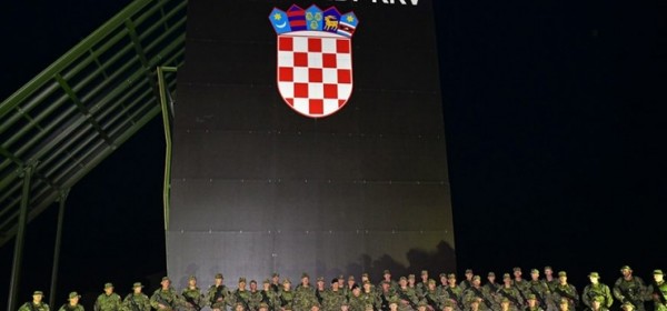 Hodnja novih vođa Hrvatske vojske iz Udbine do Knina