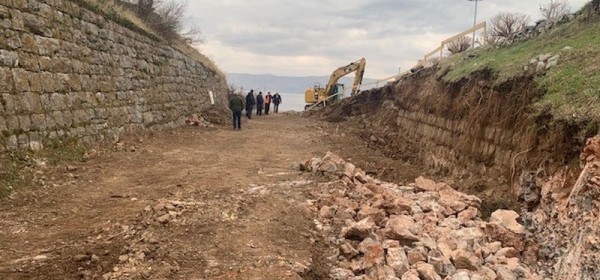 Hrvatske vode prilikom radova na zaštiti Kolana naišle na sačuvani zid iz 18.stoljeća