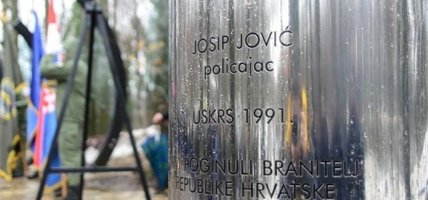 Danas odavanje počasti Josipu Joviću, prvom poginulom hrvatskom redarstveniku i obilježavanje 31. godišnjice akcije „Plitvice“