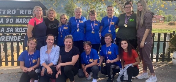 Udruga žena sportske rekreacije Otočac organizirala je 16. sportsko-rekreacijske susrete žena – OTOČAC 2021. 